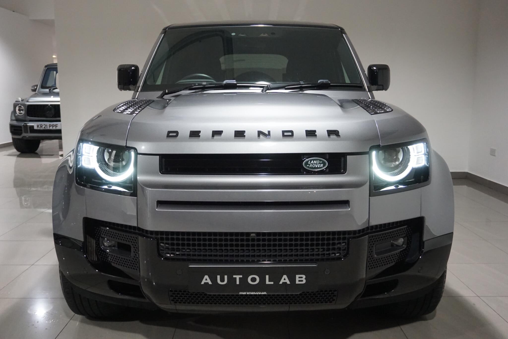 Land Rover Defender 110 2.0 P400e 15.4kWh X-Dynamic SE SUV 5dr Petrol Plug-in Hybrid Auto 4WD Euro 6 (s/s) (404 ps)